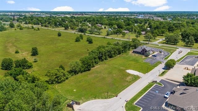 12805 E 101st Pl, Owasso, OK 74055