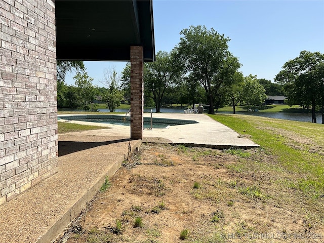 514 Lakeshore St, Durant, OK 74701 - view of yard featuring an outdoor pool