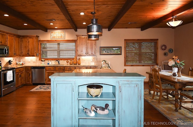 96729 S 4490, Vian, OK 74962 - kitchen with stainless steel appliances, wooden ceiling, a sink, beam ceiling, and decorative backsplash