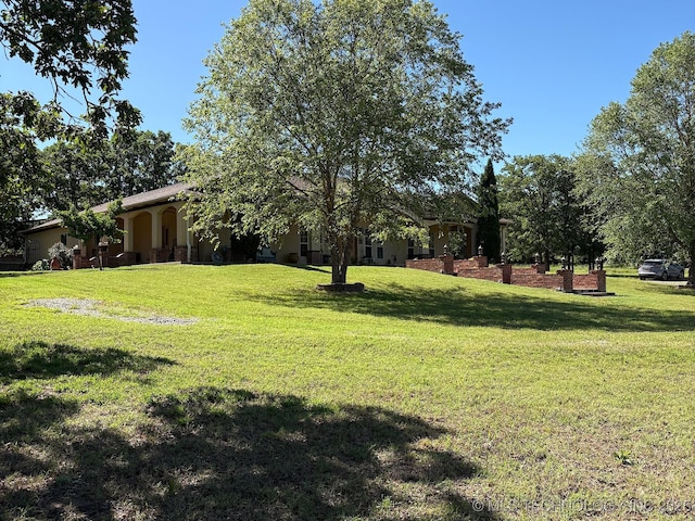 1216 N Oak Grove Rd, Drumright, OK 74030 - view of green lawn