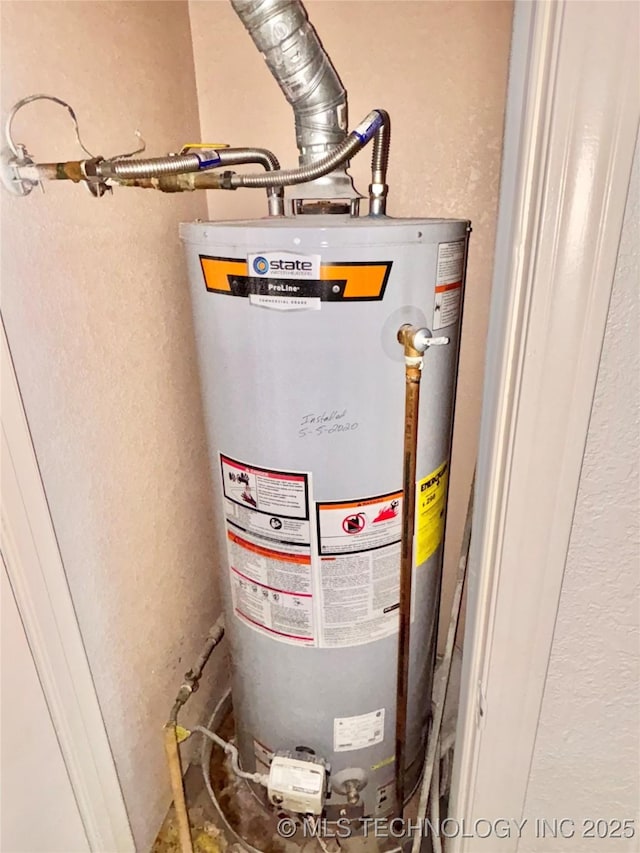 404 David Walker Ln, Stigler, OK 74462 - utilities with gas water heater