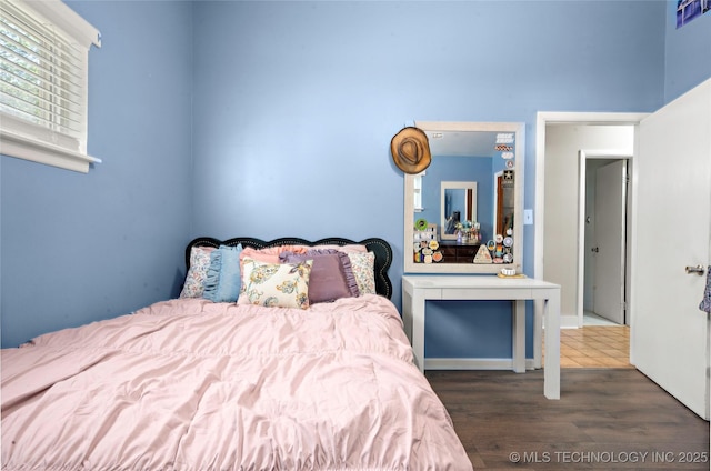 532 Hammers Rd, Ardmore, OK 73401 - bedroom featuring wood finished floors