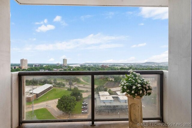410 W 7th St Unit 1722, Tulsa, OK 74119 - balcony featuring a view of city