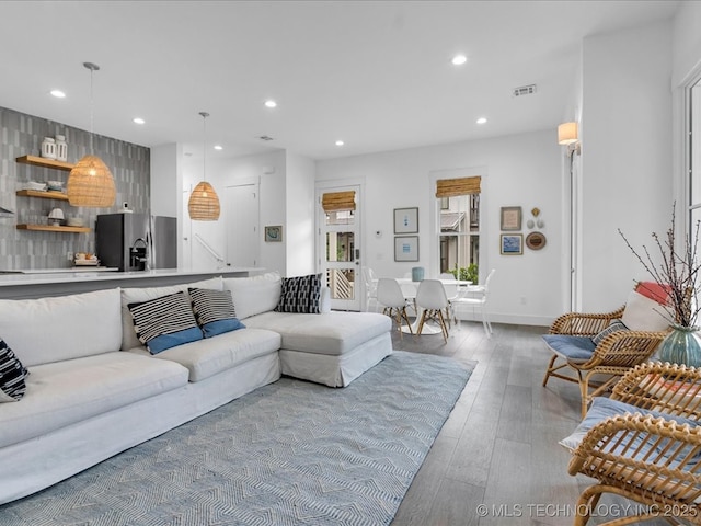 40 Center Ln N, Carlton Landing, OK 74432 - living area with wood finished floors and recessed lighting