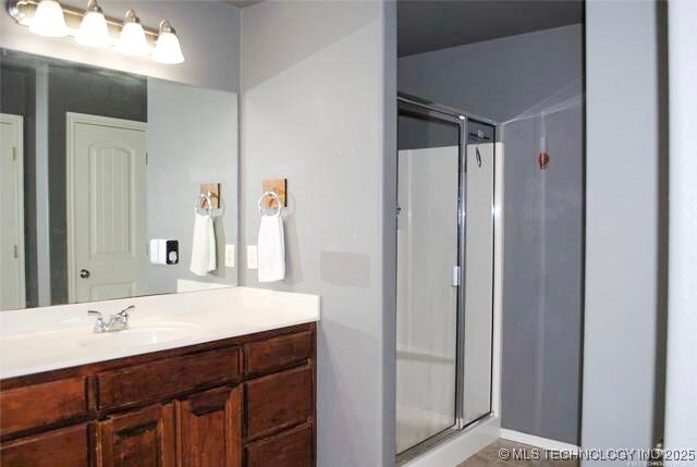 2025 E 134th St S, Bixby, OK 74008 - full bath featuring a stall shower and vanity