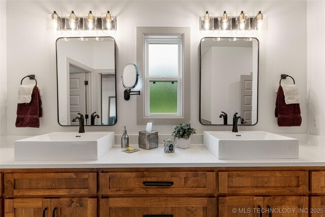 18258 S Clear Creek Ct, Claremore, OK 74017 - bathroom with double vanity