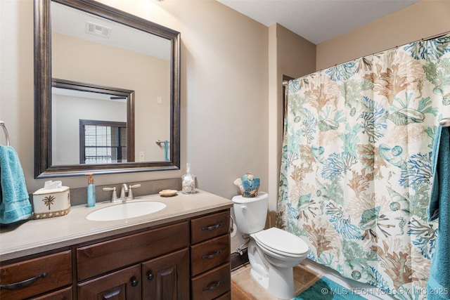 25 Grand Lake Dr Unit 3B, Afton, OK 74331 - full bathroom with toilet, vanity, and a shower with shower curtain