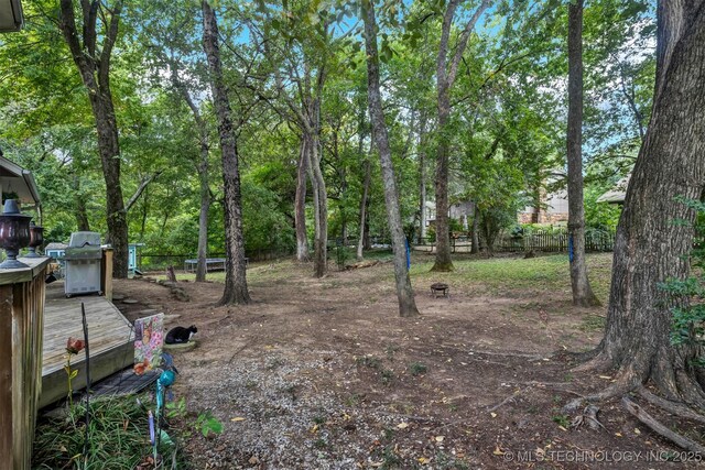 view of yard featuring fence