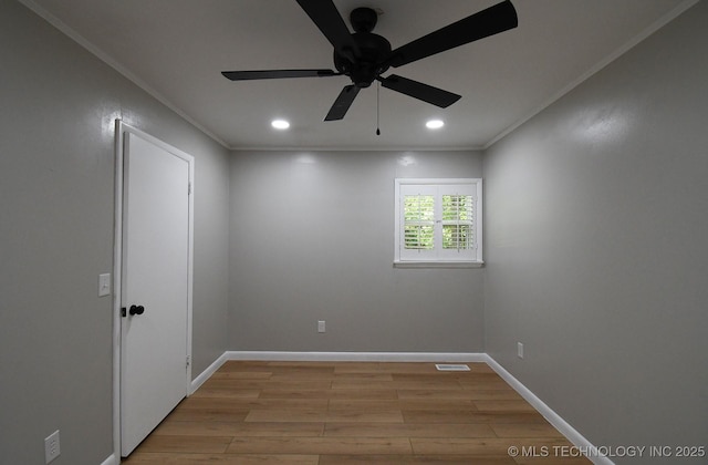 96358 S 4531, Vian, OK 74962 - spare room featuring light wood-style floors, a ceiling fan, ornamental molding, recessed lighting, and baseboards