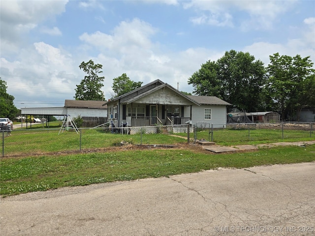 360 N 5th St, Fairfax, OK 74637 - view of front of property featuring covered porch