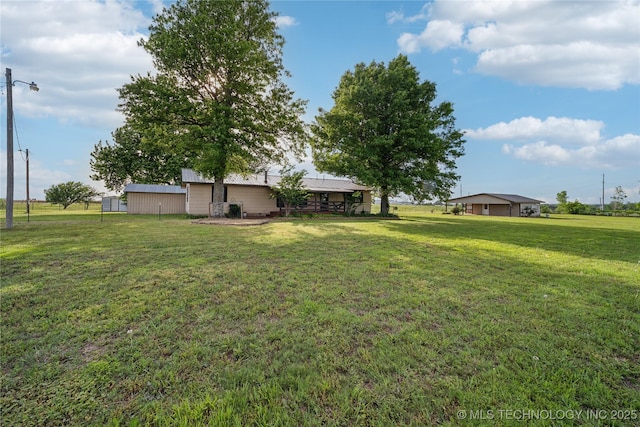 1202 S Oak Grove Rd, Cushing, OK 74023 - view of grassy yard