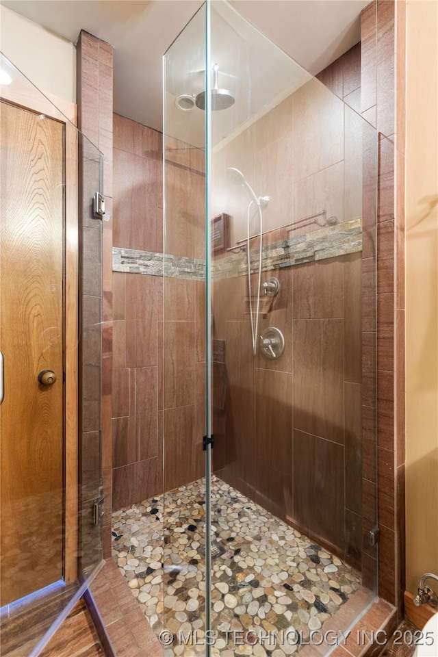29898 S 566th Rd Unit 422, Afton, OK 74331 - full bathroom with a shower stall