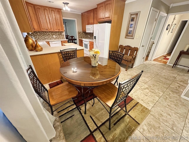 510 Beverly Ave, Vian, OK 74962 - dining room featuring crown molding