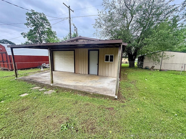 510 Beverly Ave, Vian, OK 74962 - view of outdoor structure featuring driveway