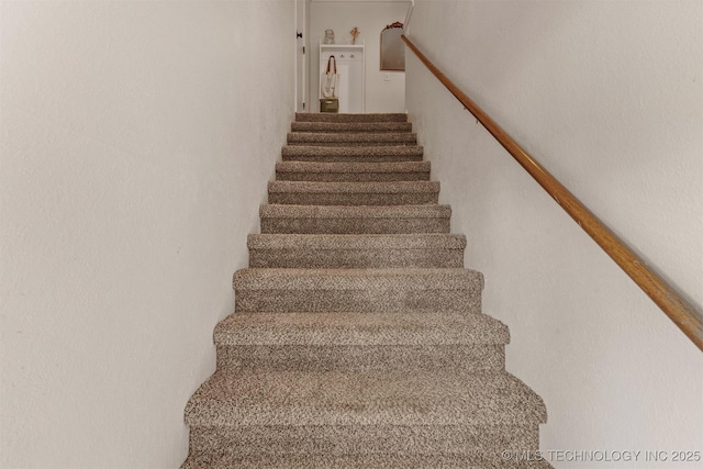 6353 S 80th E Ave Unit 1A, Tulsa, OK 74133 - view of stairs