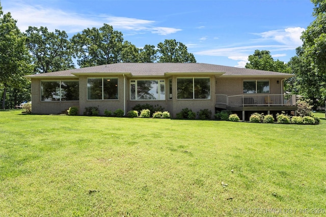 59144 E 290th Rd, Grove, OK 74344 - view of front of property with a front yard and a deck