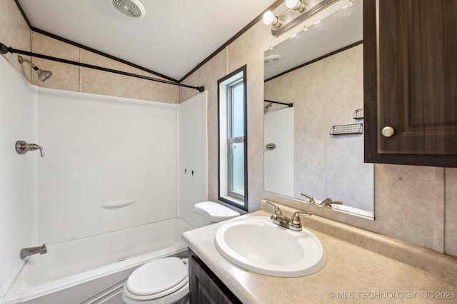 10180 S 241st W Ave, Sapulpa, OK 74066 - full bathroom featuring vaulted ceiling, bathing tub / shower combination, vanity, toilet, and crown molding