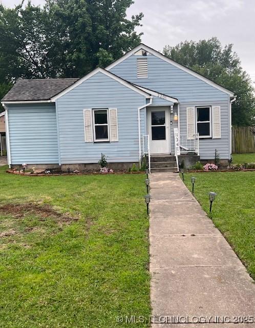 2201 Baugh St, Muskogee, OK 74403 - view of front of home