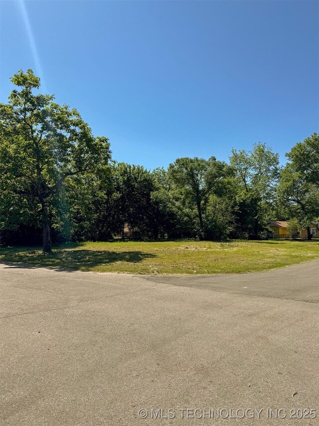 322 N Ash, Ada, OK 74820 - photo 4