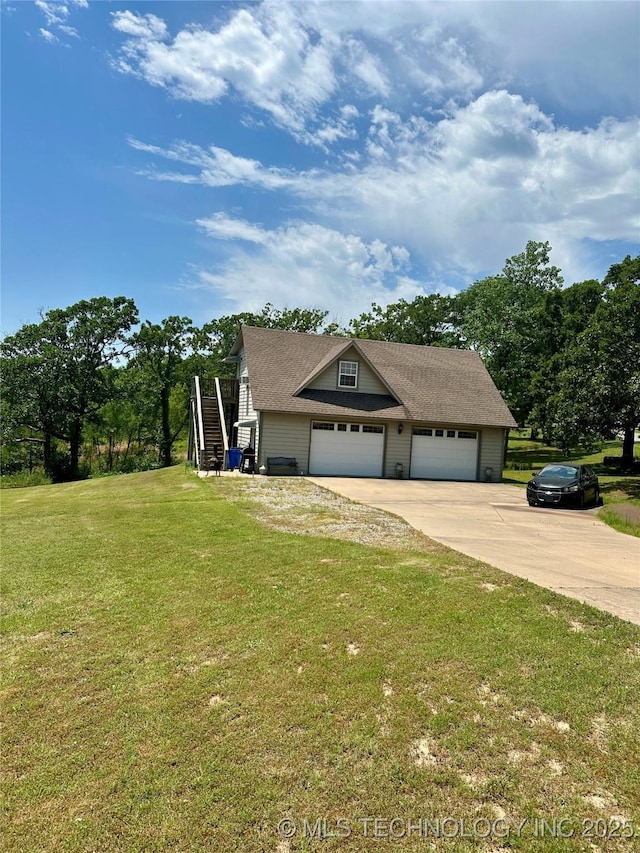 452176 E 958th Rd, Vian, OK 74962 - view of front of property featuring concrete driveway, a front yard, and a garage