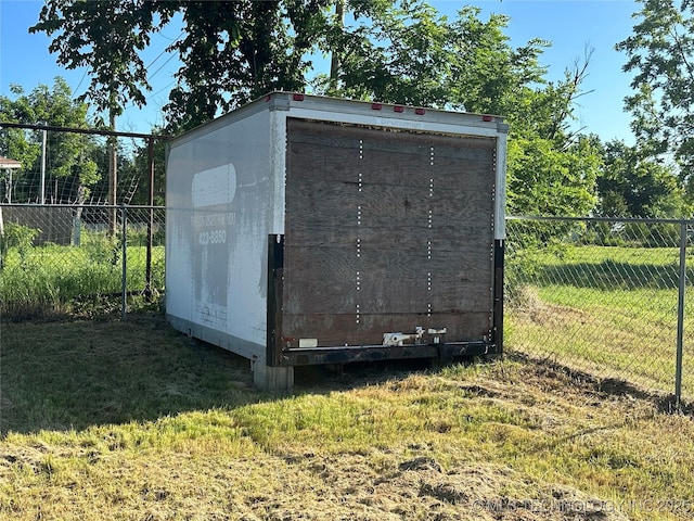 621 S 3rd St, Morris, OK 74445 - view of shed