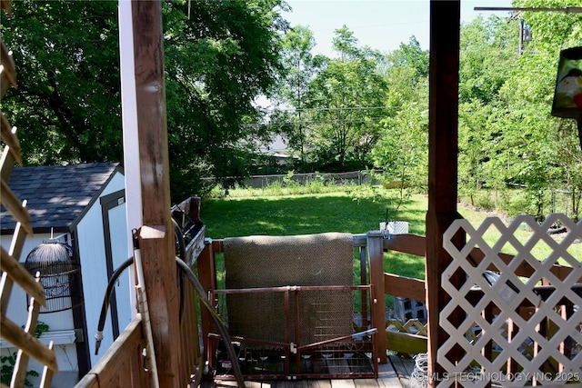805 W Cummings St, Henryetta, OK 74437 - view of yard