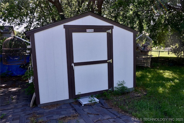 805 W Cummings St, Henryetta, OK 74437 - view of shed