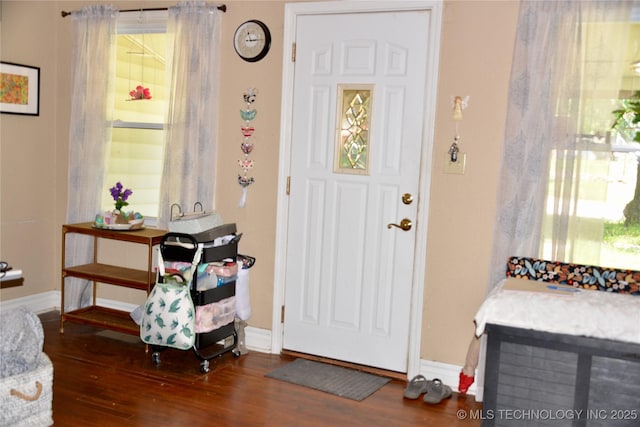 805 W Cummings St, Henryetta, OK 74437 - entryway with wood finished floors and baseboards