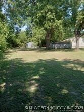 412 W Elm St, Fort Gibson, OK 74434 - view of grassy yard