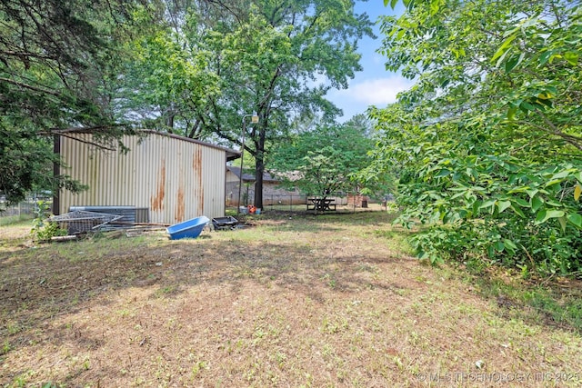 83 Oak St, Durant, OK 74701 - view of yard featuring an outbuilding and a pole building