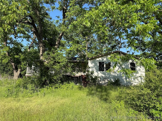 8601 N Peoria Ave, Sperry, OK 74073 - view of yard