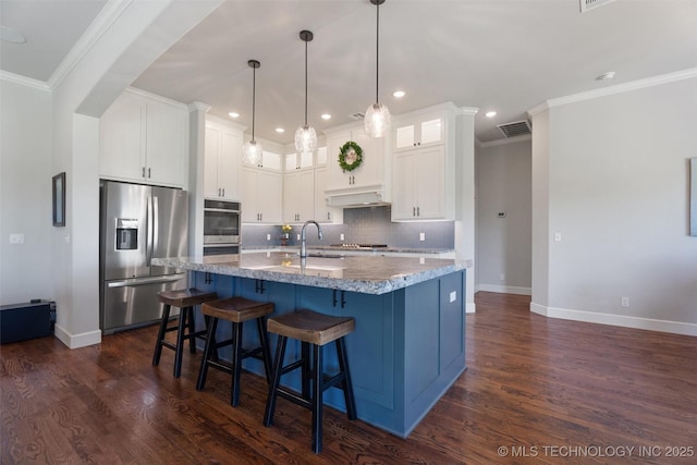 8209 N 150th Ave E, Owasso, OK 74055 - kitchen featuring appliances with stainless steel finishes, ornamental molding, decorative backsplash, baseboards, and dark wood finished floors