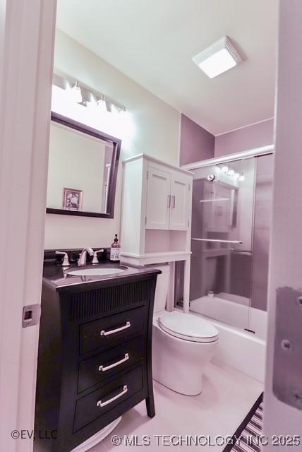 14538 S Kendalwood Blvd E, Glenpool, OK 74033 - full bath with vanity, toilet, and bathtub / shower combination