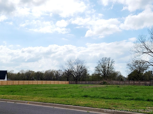 917 Edge Water Blvd, Tahlequah, OK 74464