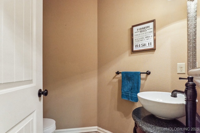 9512 N 144th E Ave, Owasso, OK 74055 - half bath featuring toilet and vanity