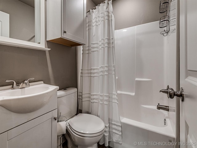 228 W Ohio Ave, Kiefer, OK 74041 - full bathroom with vanity, toilet, and shower / bath combination with curtain