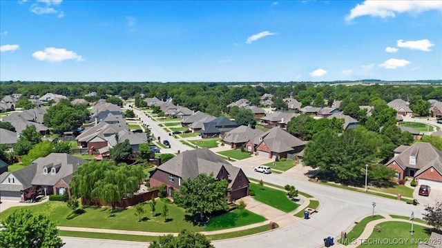 3000 S Tamarack Ave, Broken Arrow, OK 74012 - aerial perspective of suburban area