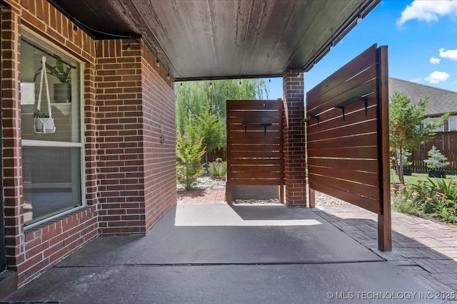 3000 S Tamarack Ave, Broken Arrow, OK 74012 - view of patio