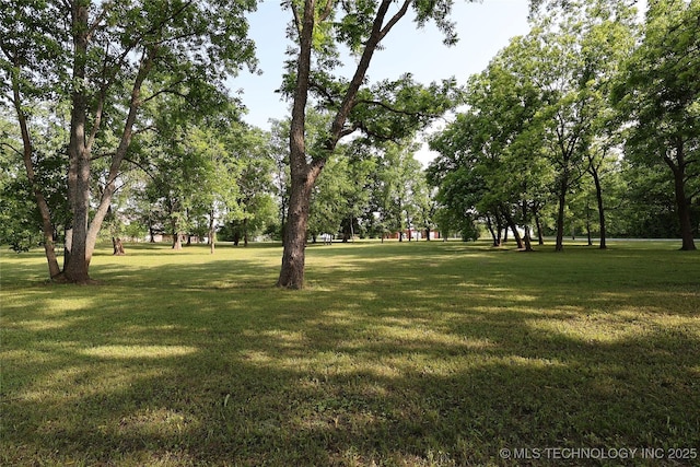 4748 N 4318th Rd, Pryor, OK 74361 - view of property's community featuring a yard