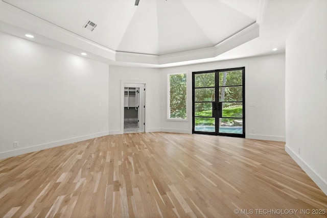 5011 E 84th St, Tulsa, OK 74137 - unfurnished room with light wood finished floors, baseboards, recessed lighting, and lofted ceiling