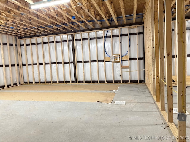 199 Shadow Ln, Ardmore, OK 73401 - view of below grade area