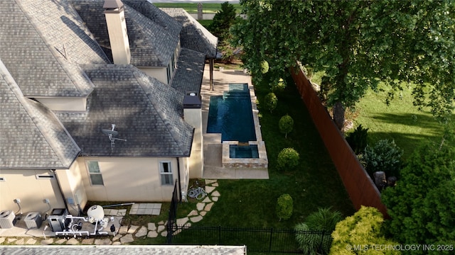 12014 S Kingston Pl, Tulsa, OK 74137 - aerial view of property and surrounding area featuring a pool