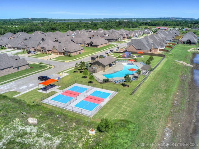 2915 E Rockford Pl, Broken Arrow, OK 74014 - aerial view of residential area with a pool
