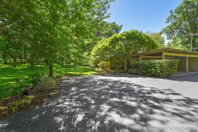 3898 E 72nd St, Tulsa, OK 74136 - view of road