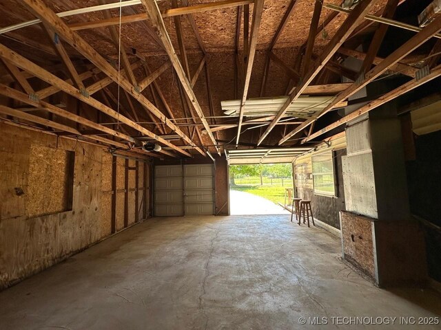 109948 S 4155th Rd, Checotah, OK 74426 - view of garage