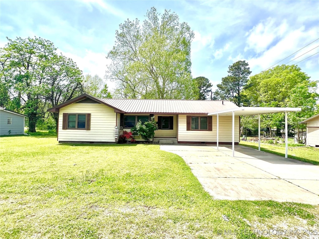503 NE 4th St, Stigler, OK 74462 - photo 1