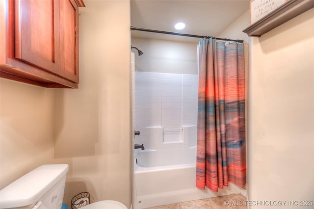 10216 N 120th E Ave, Owasso, OK 74055 - full bathroom featuring toilet, shower / bathtub combination with curtain, recessed lighting, and tile patterned flooring