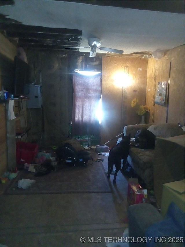 212 N Houglan St, Nowata, OK 74048 - view of garage