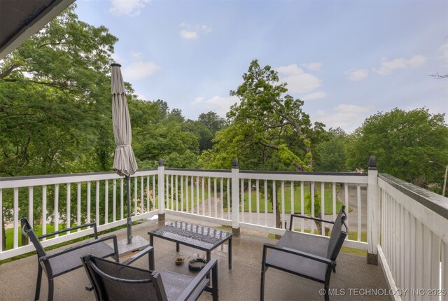 7423 S Urbana Ave, Tulsa, OK 74136 - view of patio / terrace