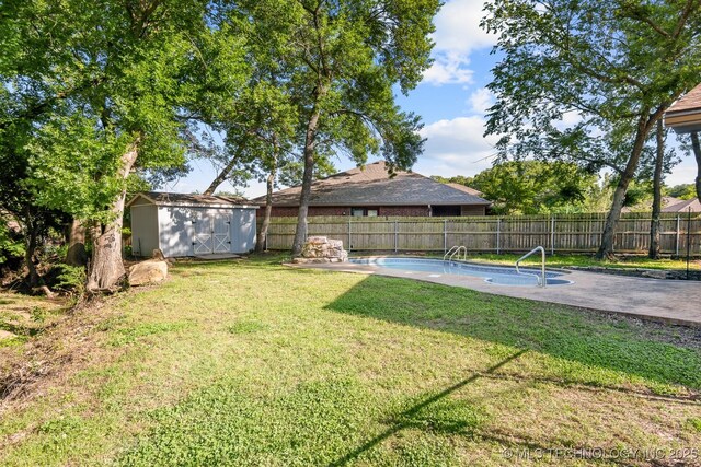 1300 S Mississippi, Ada, OK 74820 - view of yard